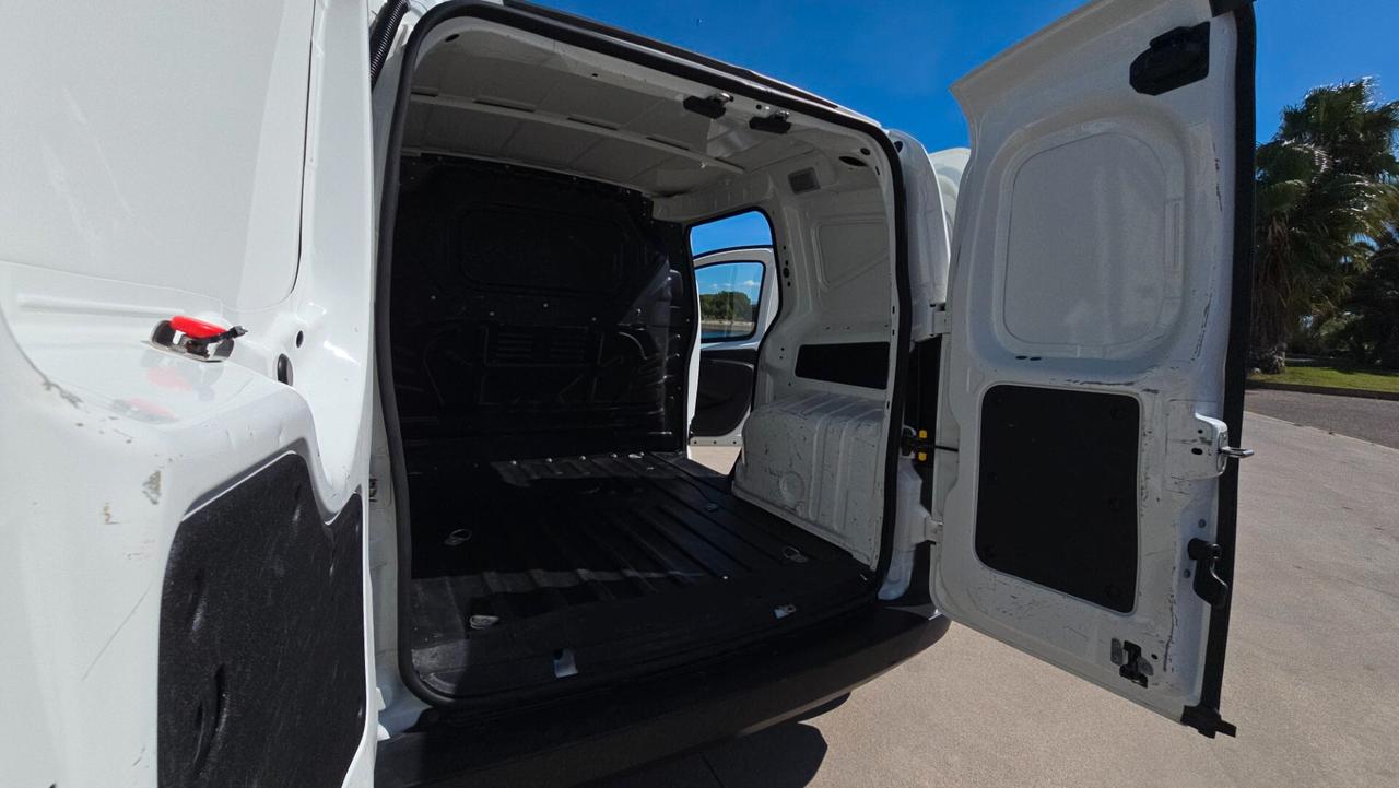 Fiat Fiorino 1.3 MJT 95CV Cargo SX