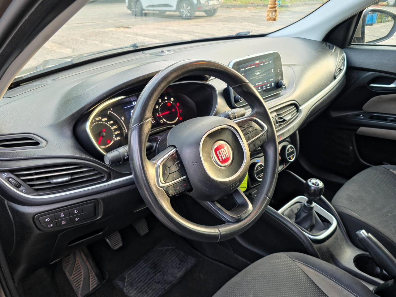 Fiat Tipo 1.4 5 porte Lounge CV-95 E6B Manuale NEO 2018