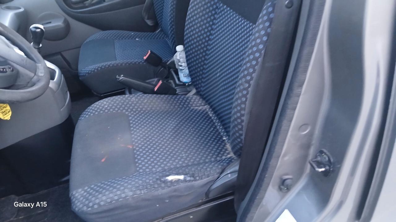 Nissan Evalia 1.5 dCi 110 7 POSTI