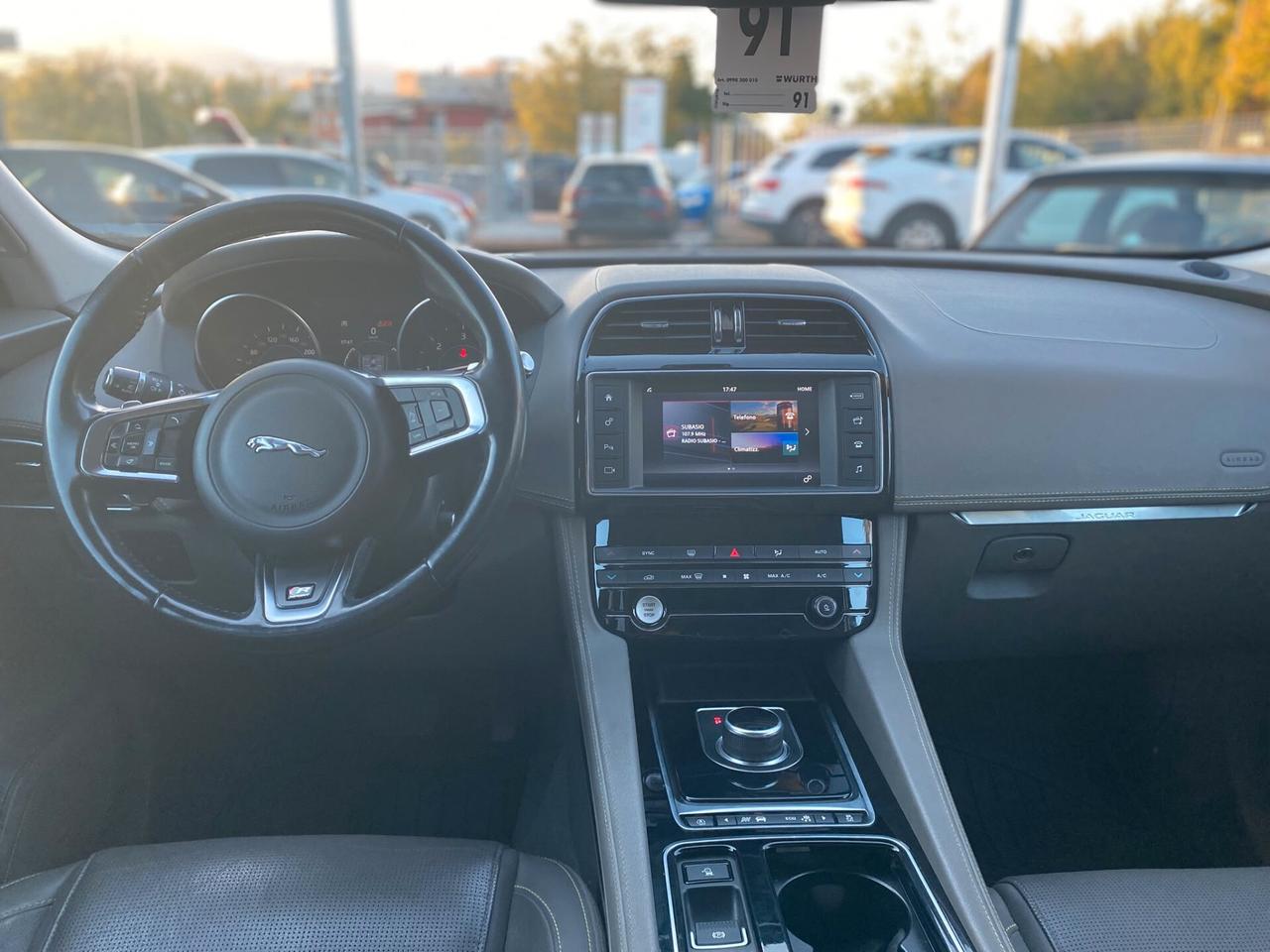 Jaguar F-Pace 2.0 D 180 CV AWD aut. R