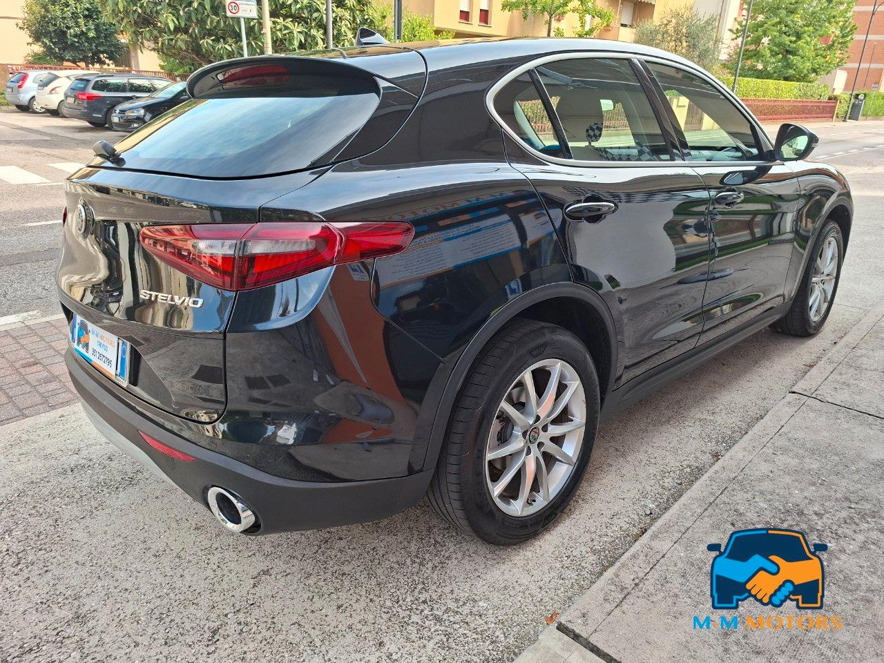 Alfa Romeo Stelvio 2.2 t Super Q4 190cv cinghia nuova