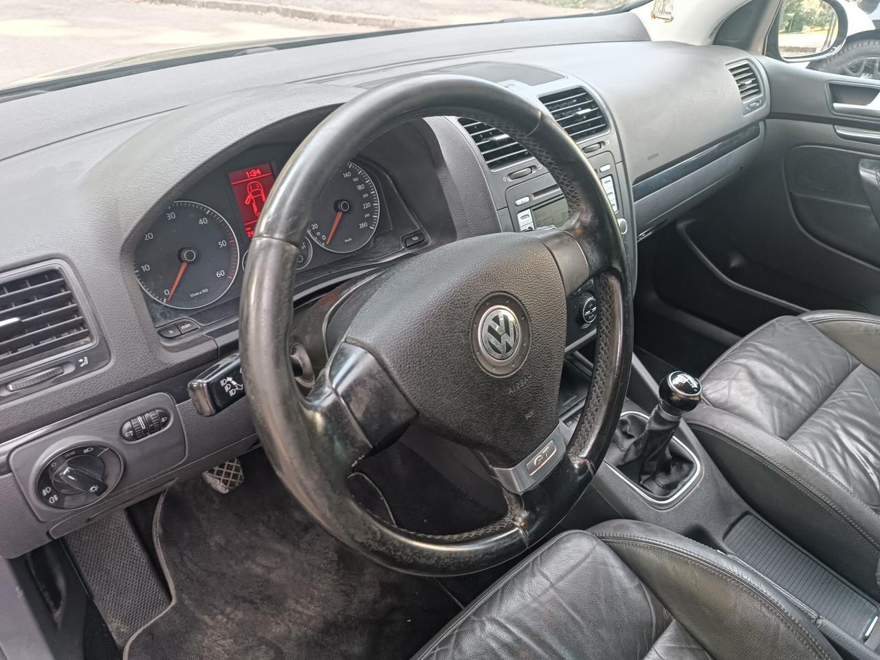 Volkswagen Golf 1.9 TDI DPF 5p. GT Sport