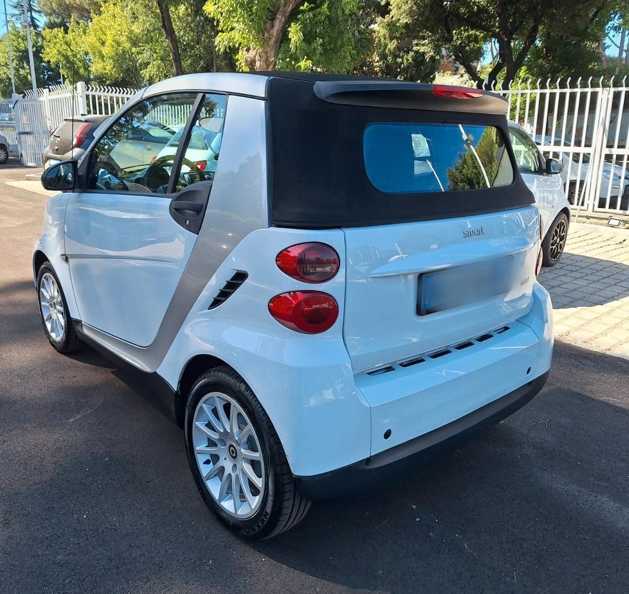 Smart ForTwo 1000 52 kW MHD cabrio passion KM 51000