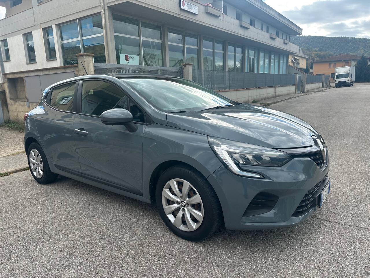 Renault Clio TCe 12V 100 CV GPL 5 porte Life ok neo patentati