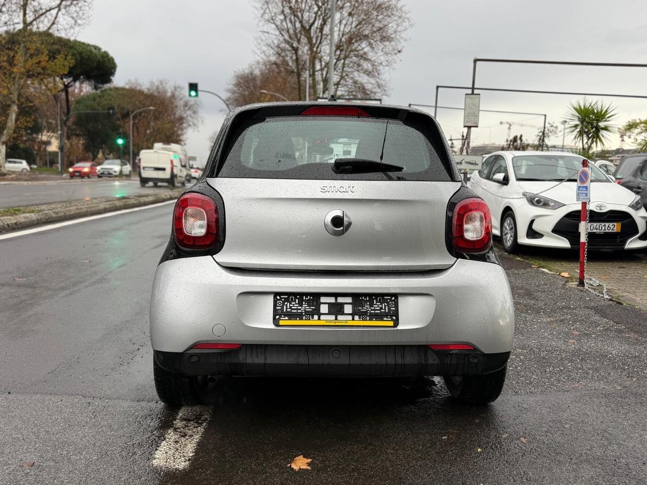Smart Four Four 1.0 71cv Clima cambio Manuale PDC