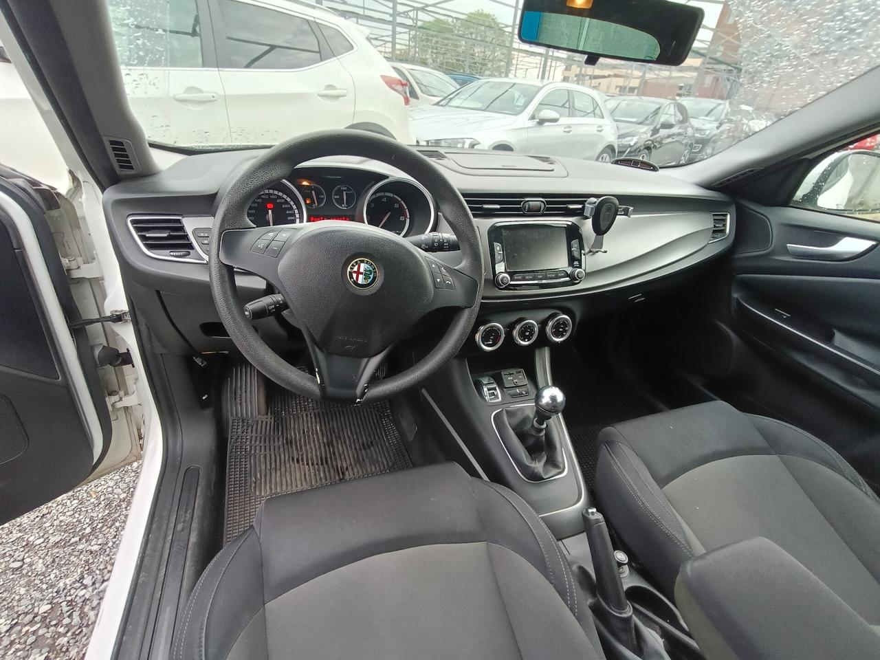 Alfa Romeo Giulietta 1.6 JTDm-2 105 CV Distinctive