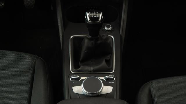 AUDI Q2 35 TFSI IVA ESPOSTA