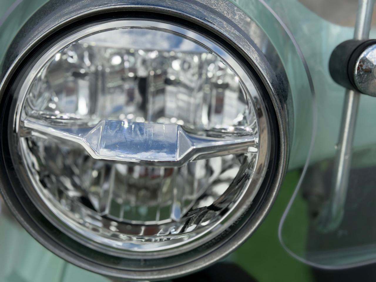 Piaggio Vespa 300 GTS Colore TIFFANI Nuova