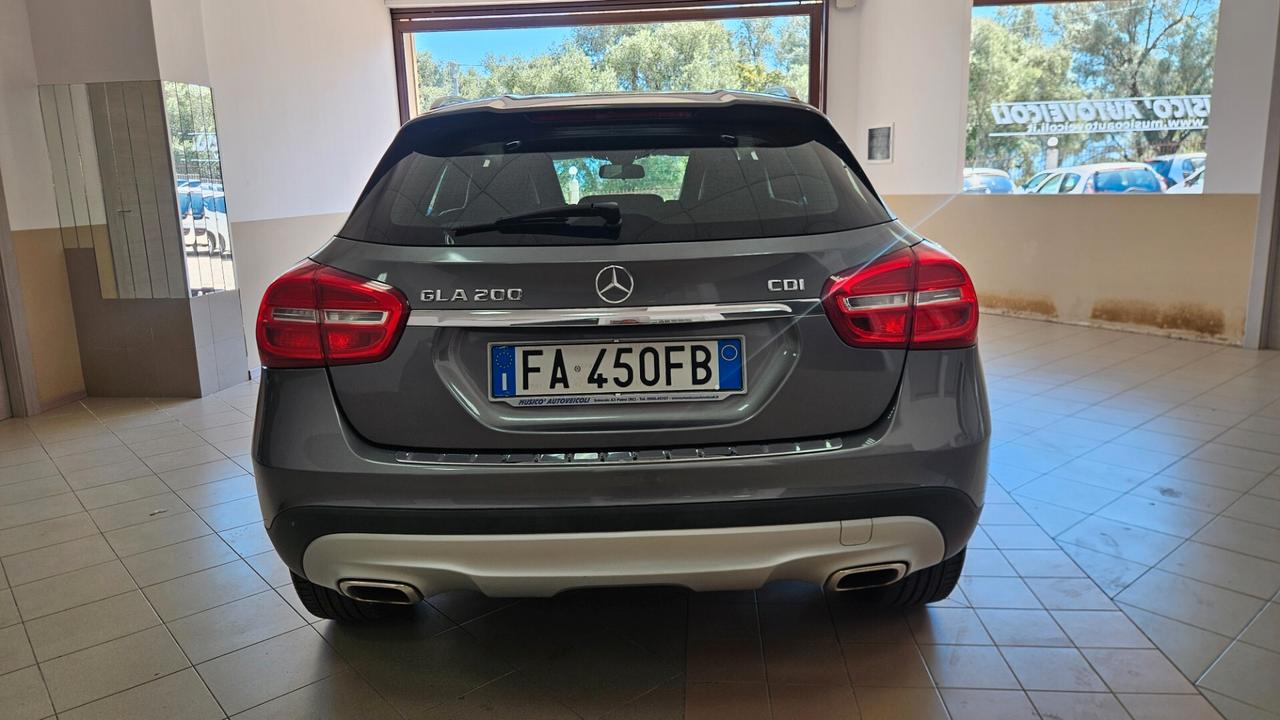 Mercedes-benz GLA 200 d Premium
