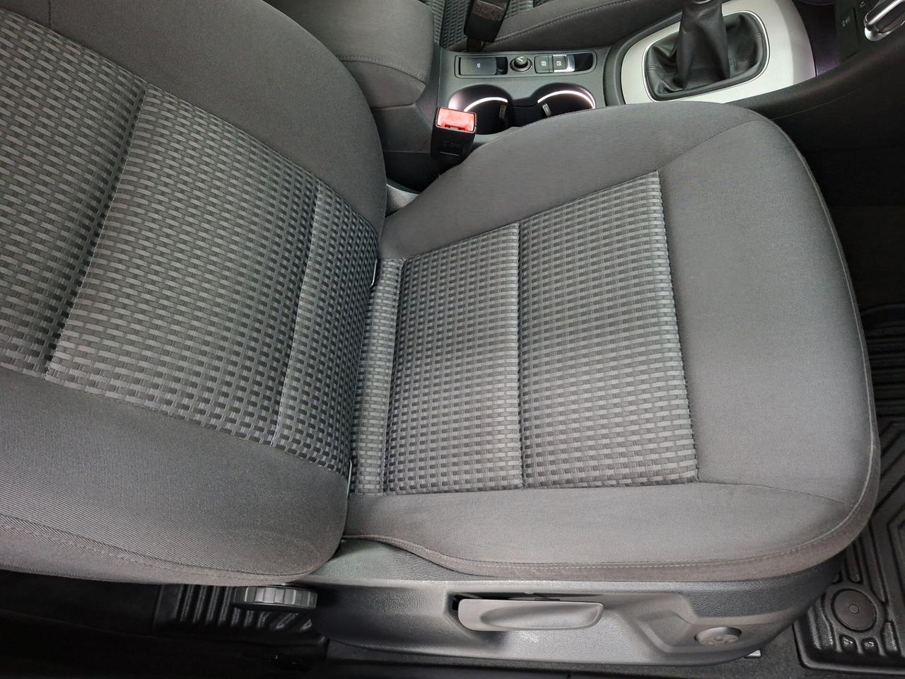 Audi Q3 2.0 TDI 140cv Quattro