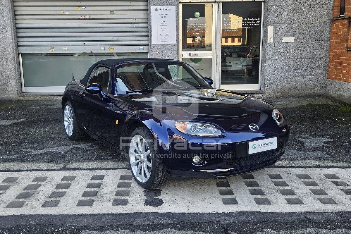 MAZDA MX-5 Roadster Coupé 2.0L Fire