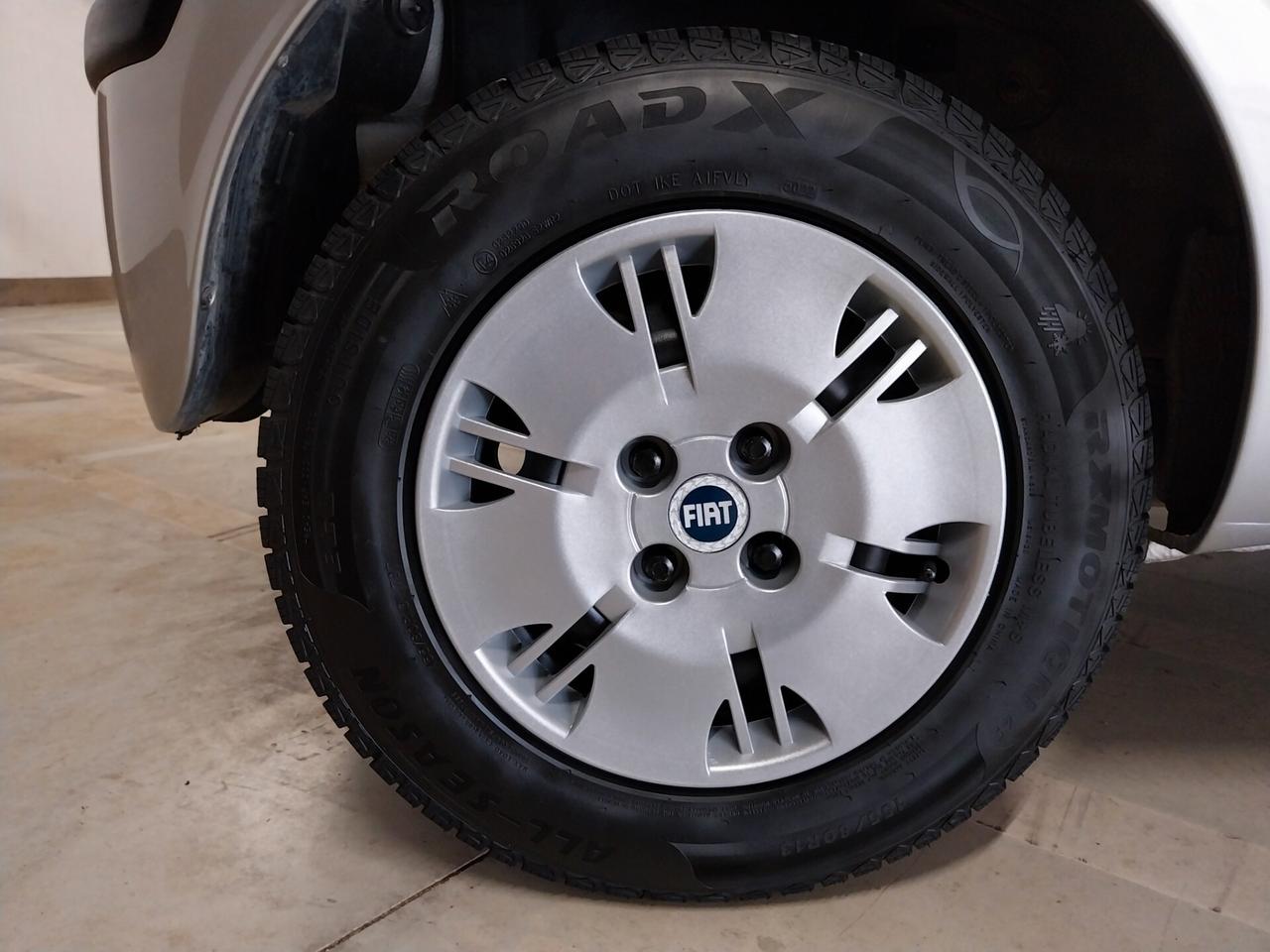 Fiat Panda 1.2 Emotion - ok neopatentati