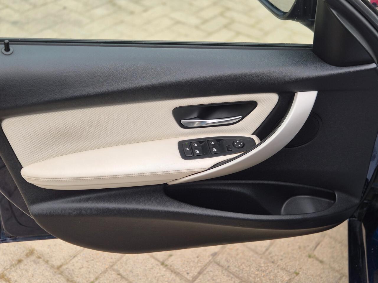 Bmw 320d 2.0 184 CV Luxury 2014 AUTOMATICA BERLINA
