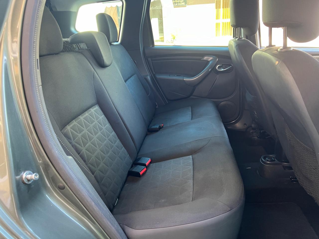 Dacia Duster 1.5 dCi 110CV 4x2 GANCIO TRAINO