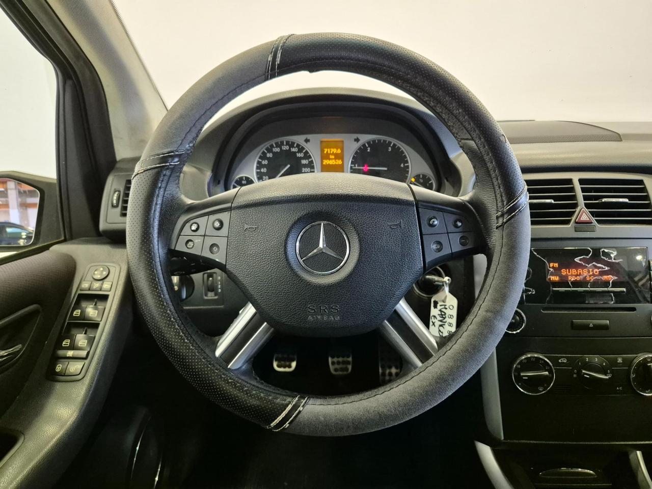 Mercedes B 200 CDI Chrome - NEOPATENTATI - Clima - Radio CD