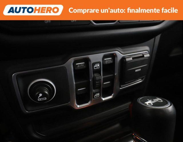 JEEP Wrangler Unlimited 2.2 Mjt II Sahara