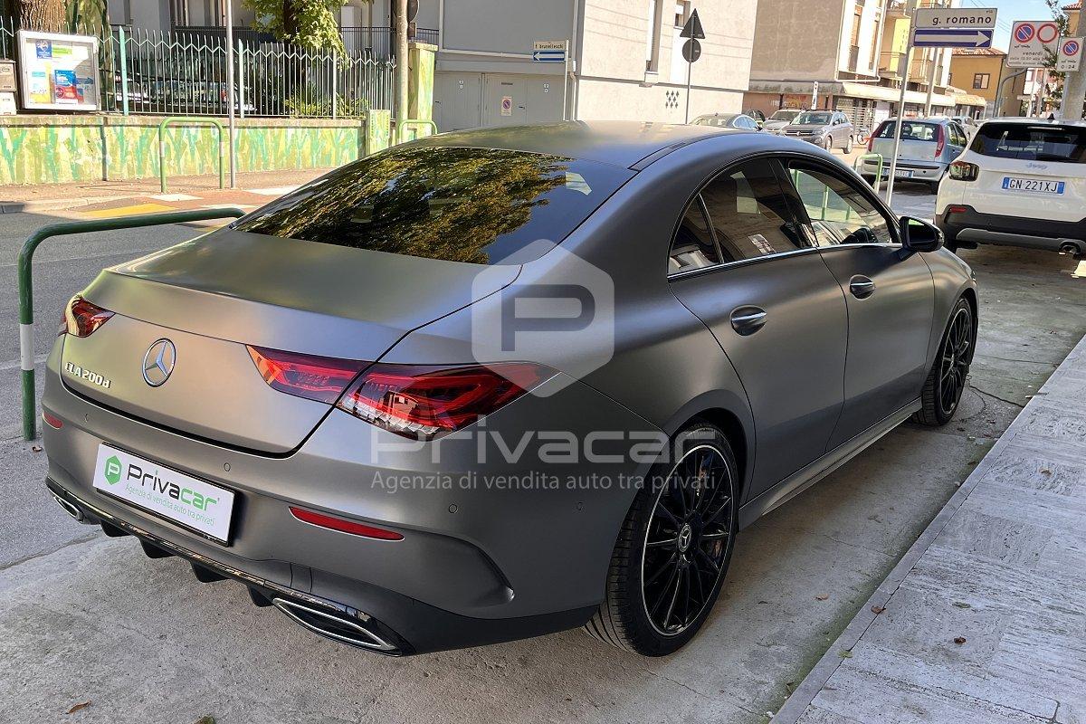 MERCEDES CLA 200 d Automatic Premium