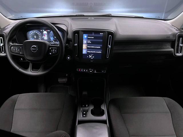 VOLVO XC40 T2 automatico Essential