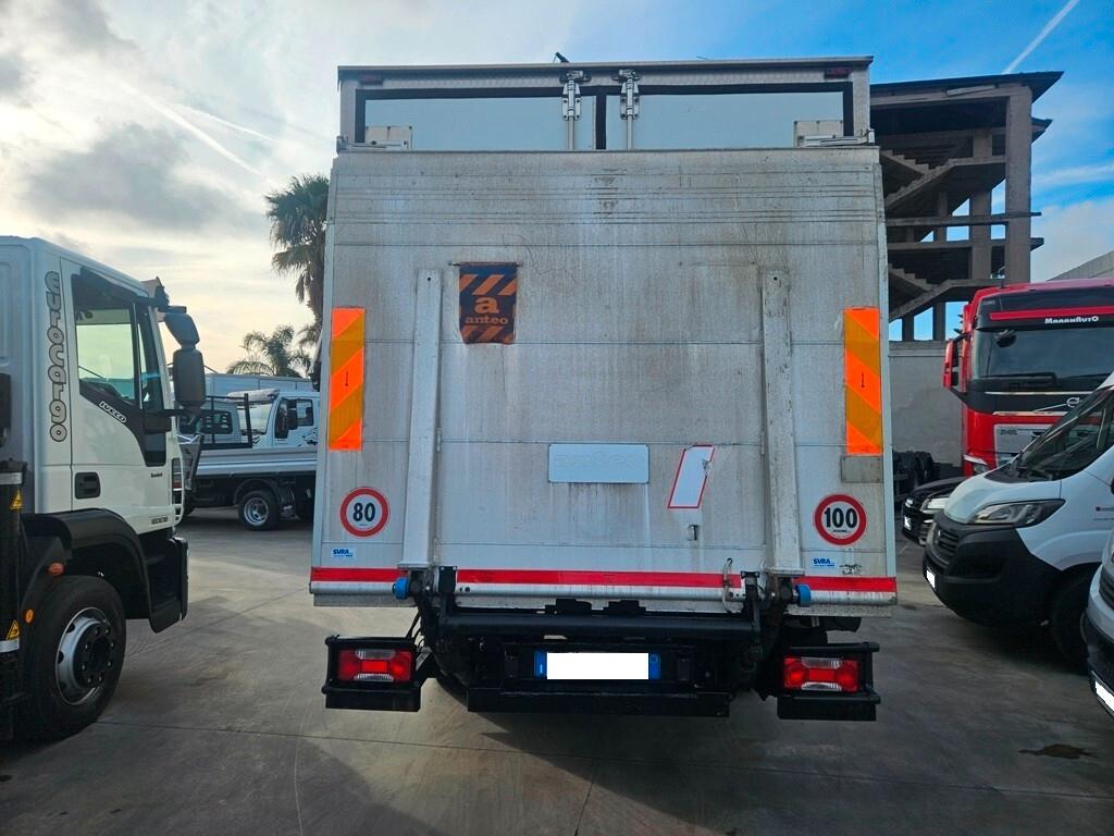 IVECO DAILY 72-150 FRIGO CON PEDANA-2018