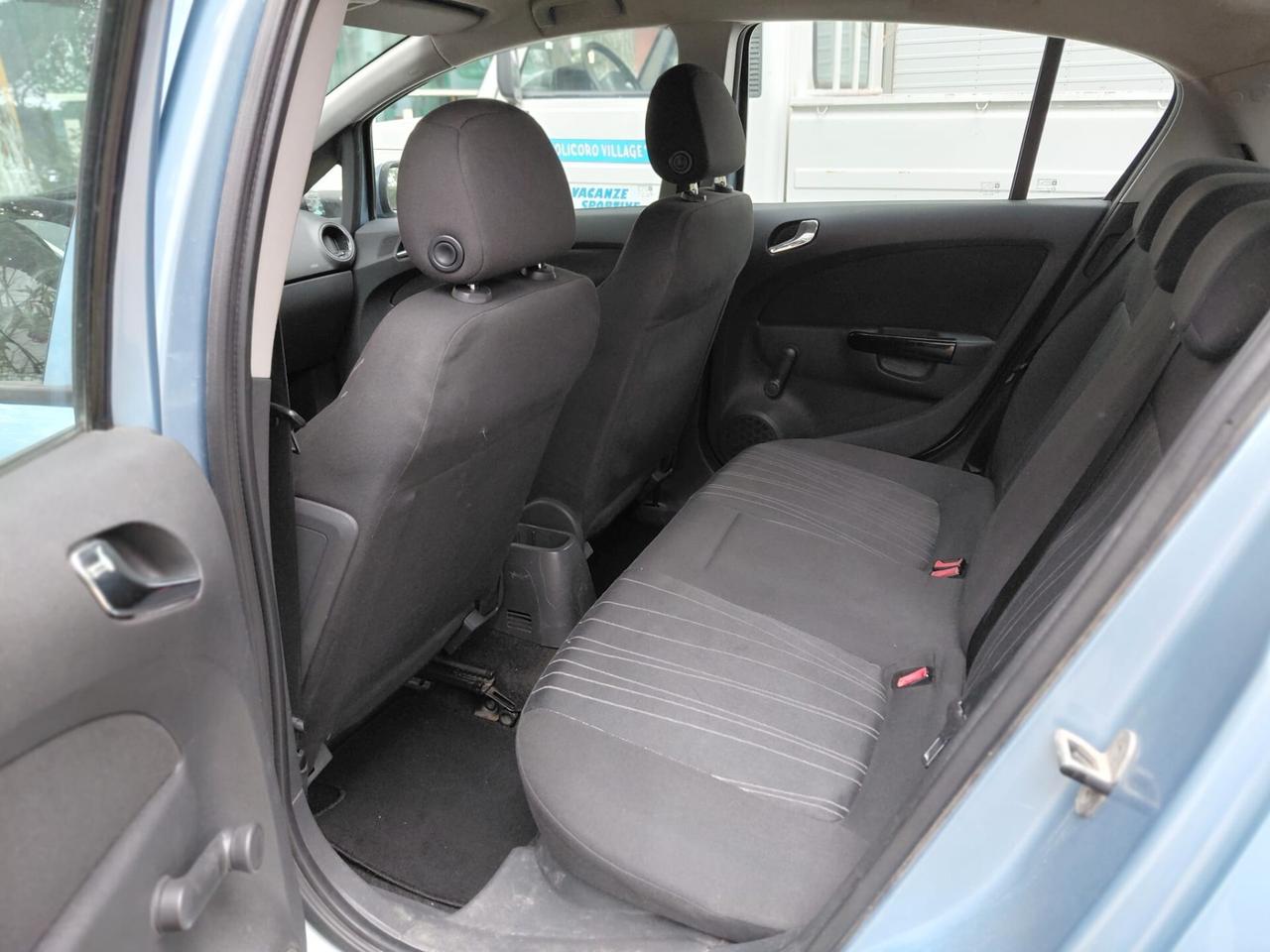 Opel Corsa 1.2 5 porte Enjoy