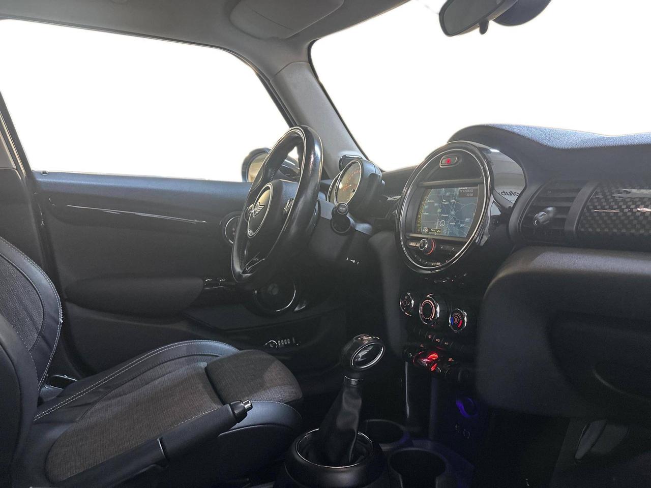 MINI Mini Cooper SD Hype 5 Porte