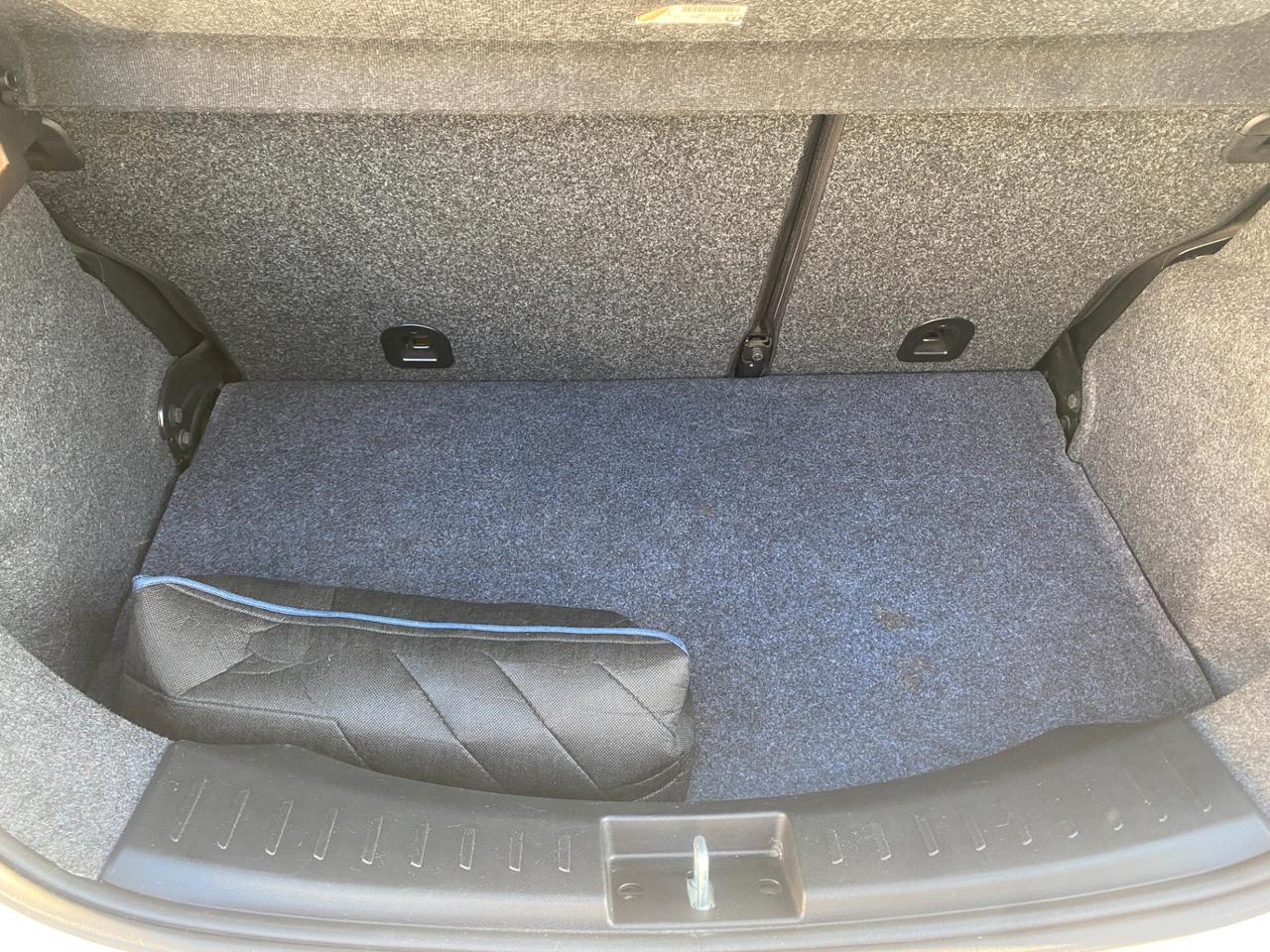 Lancia Ypsilon 1.2 GPL ECOCHIC 2019