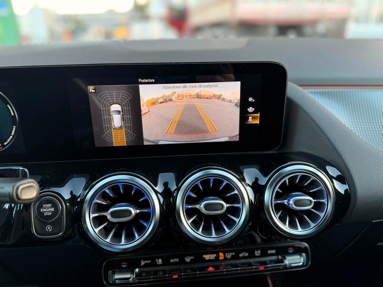 Mercedes-benz GLA 200 d Automatic Sport Plus TOTAL BLACK