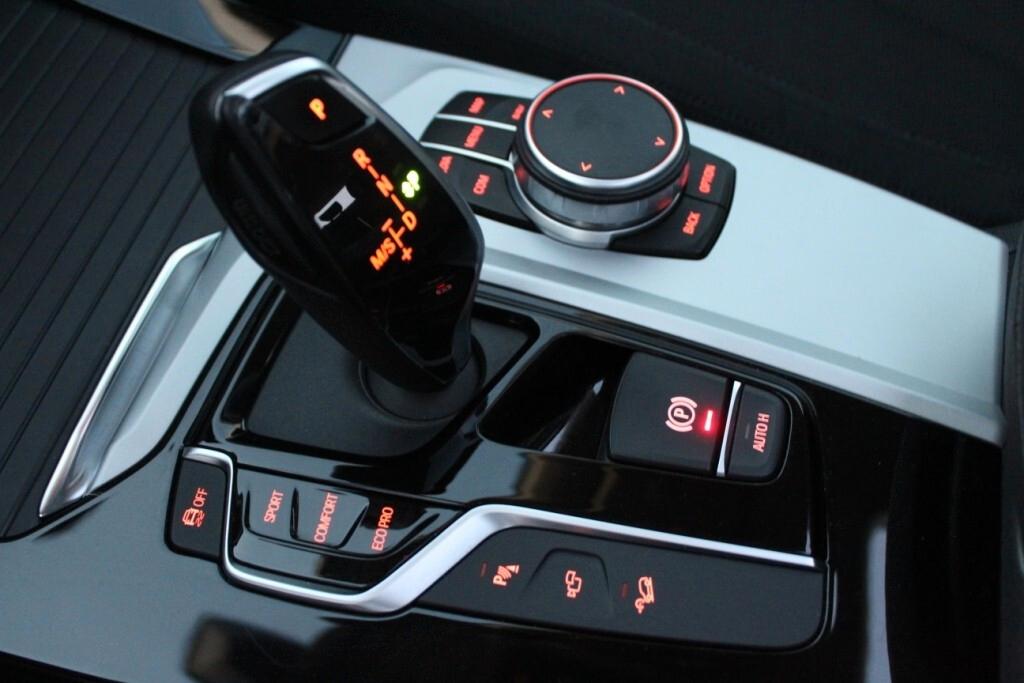 BMW X4 xDrive 20d *TETTO APR. *GANCIO TRAINO