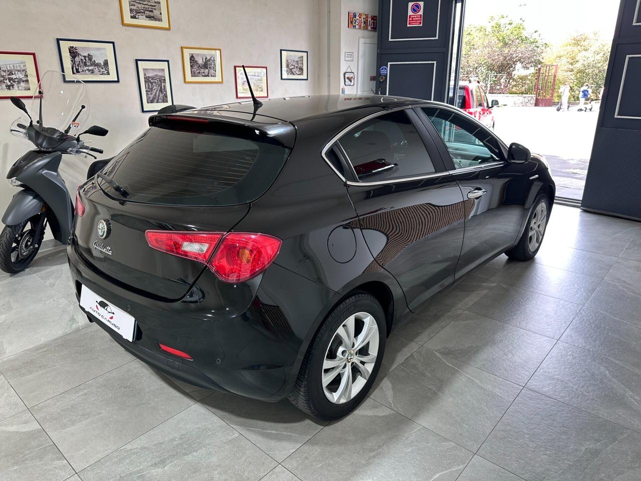 Alfa Romeo Giulietta 1.6 JTDm-2 105 CV - UNICO PRO