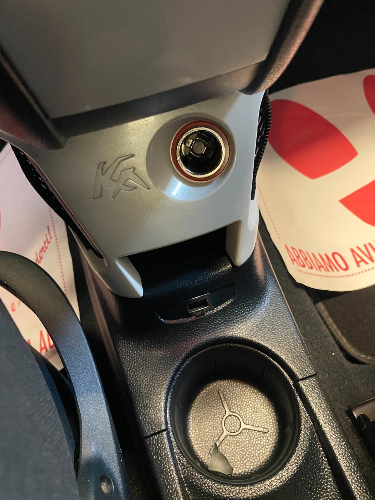 Ford Ka 1.2 8V Titanium FULL DISTR+FRIZIONE NEOPATENTATI