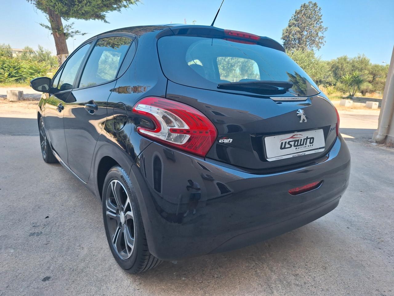 Peugeot 208 1.4 HDi 68 CV 5 p PERFETTA 2015