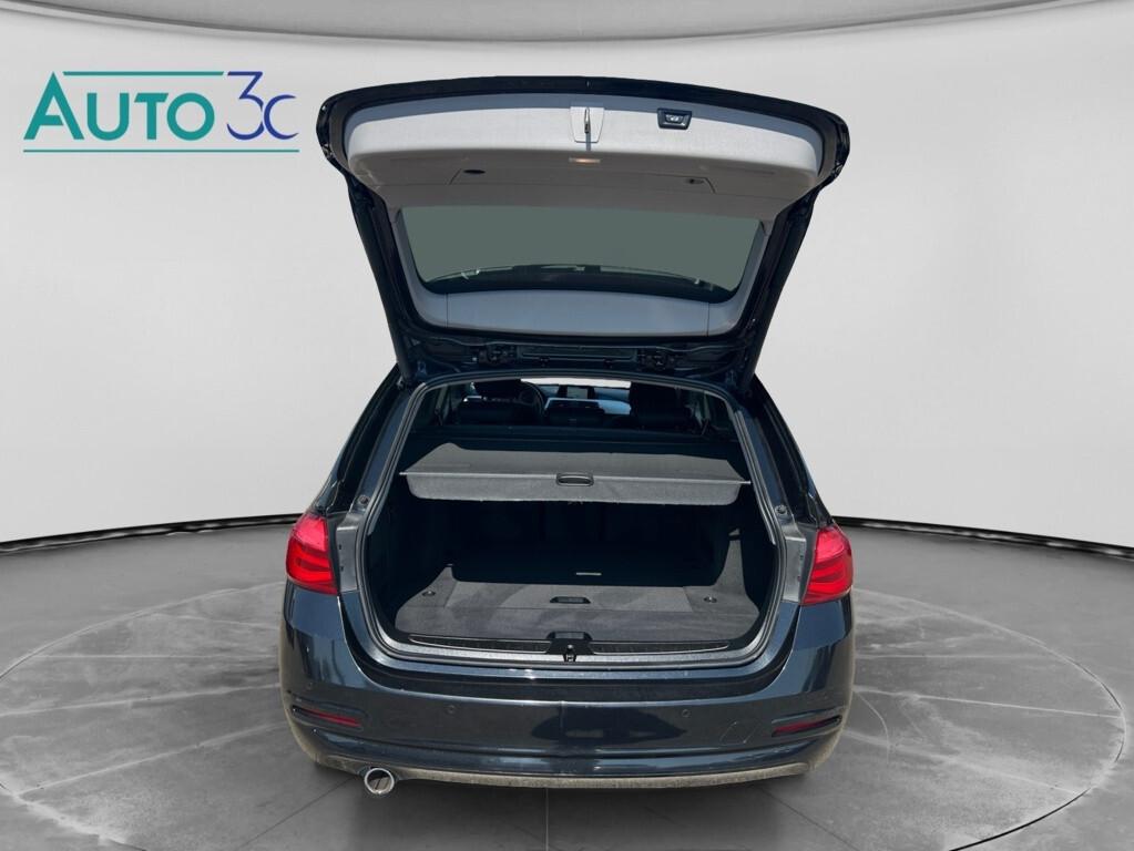 Bmw 318d Touring Business Advantage