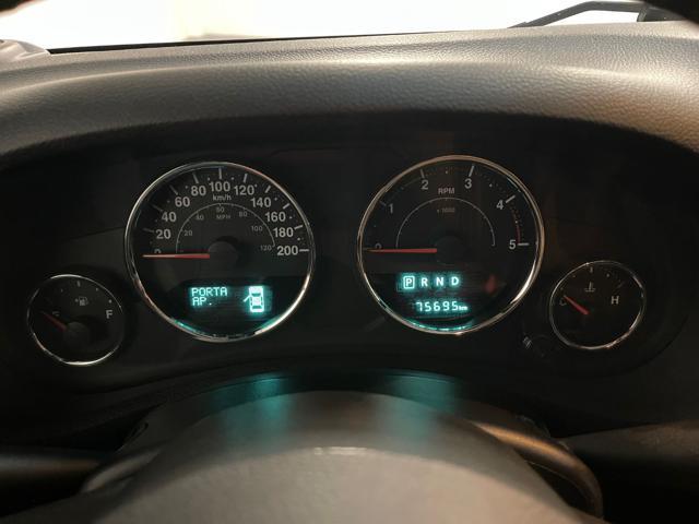 JEEP Wrangler Unlimited 2.8 CRD DPF Sahara Auto