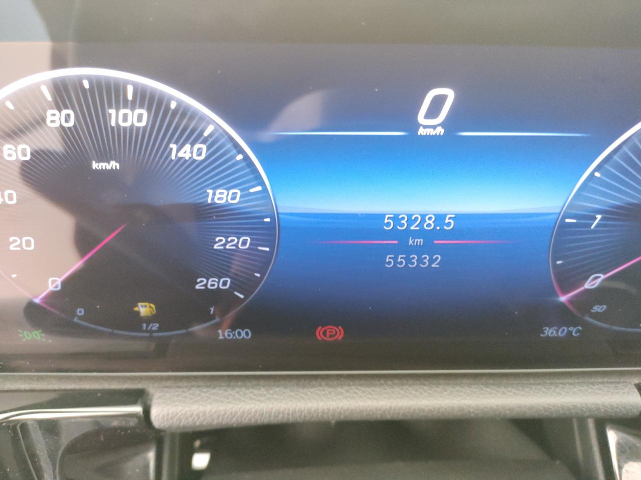 Mercedes-Benz GLA 180 d Progressive Advanced Plus auto