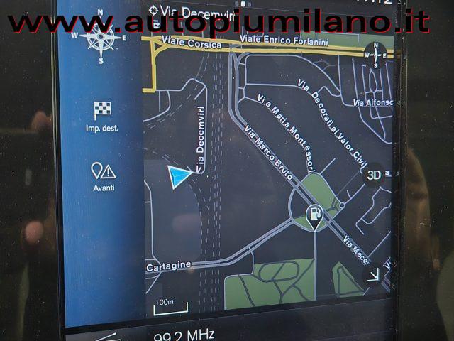 VOLVO XC40 D4 AWD Geartronic Inscription