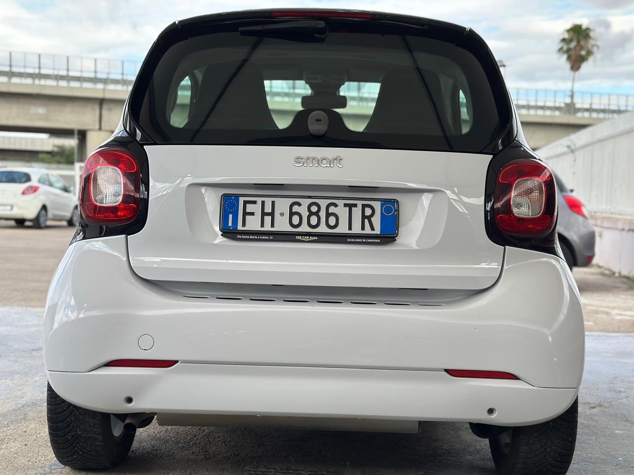 Smart ForTwo 2017 1.0 twinamic 71CV Prime DA VETRINA