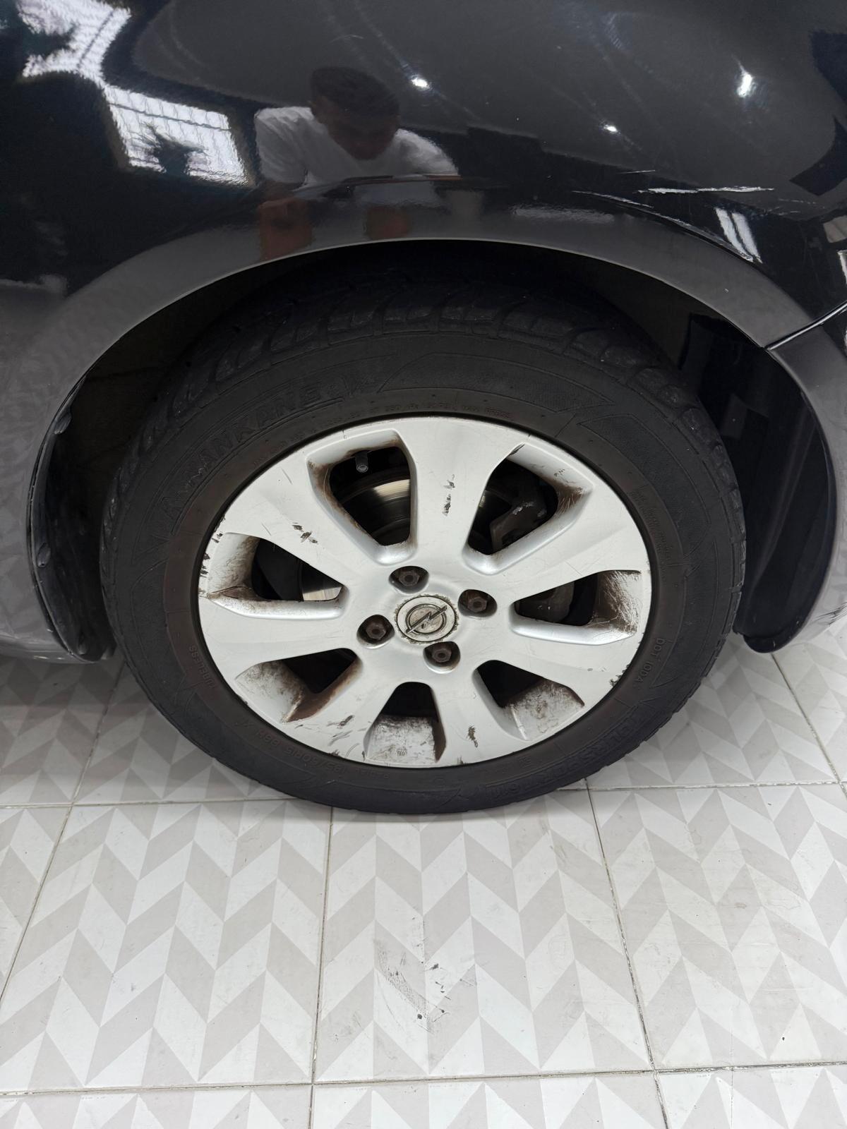 Opel Agila 1.2 16V 86CV Enjoy
