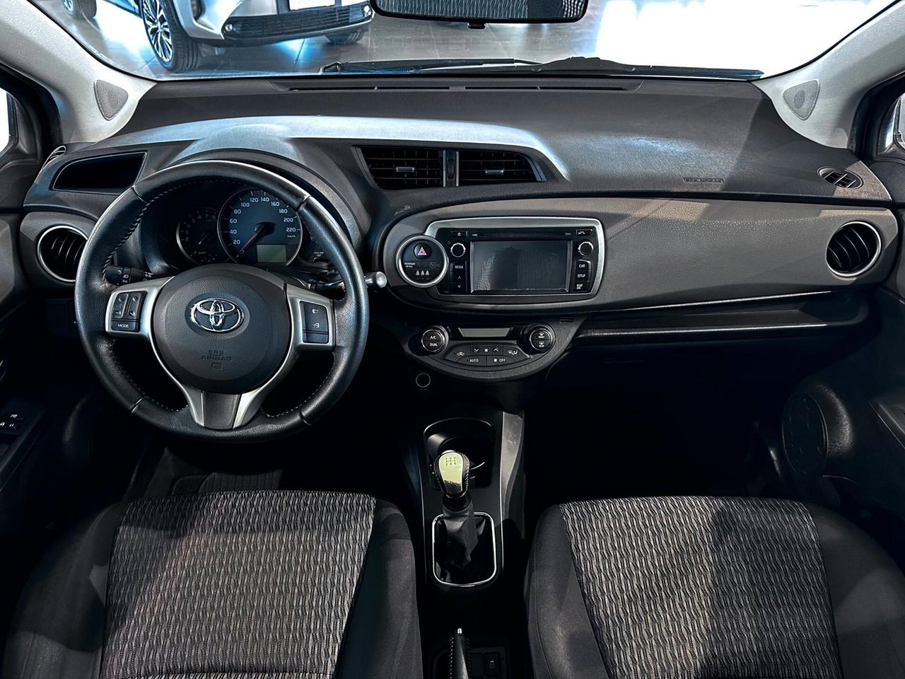 Toyota Yaris 1.0 5 porte Active