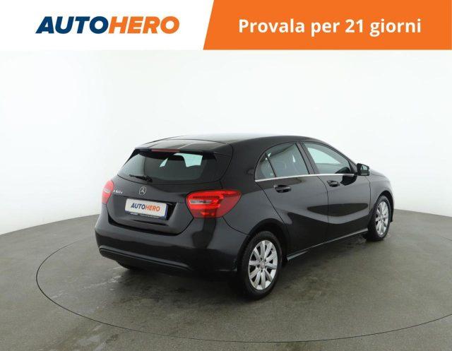 MERCEDES-BENZ A 160 d Automatic Business