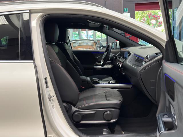 MERCEDES-BENZ GLA 200 d Automatic 4Matic Premium