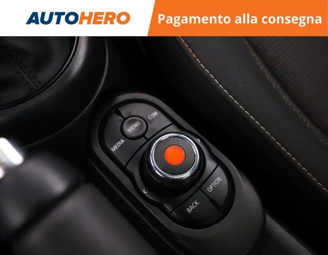 MINI Cooper 1.5 5 porte