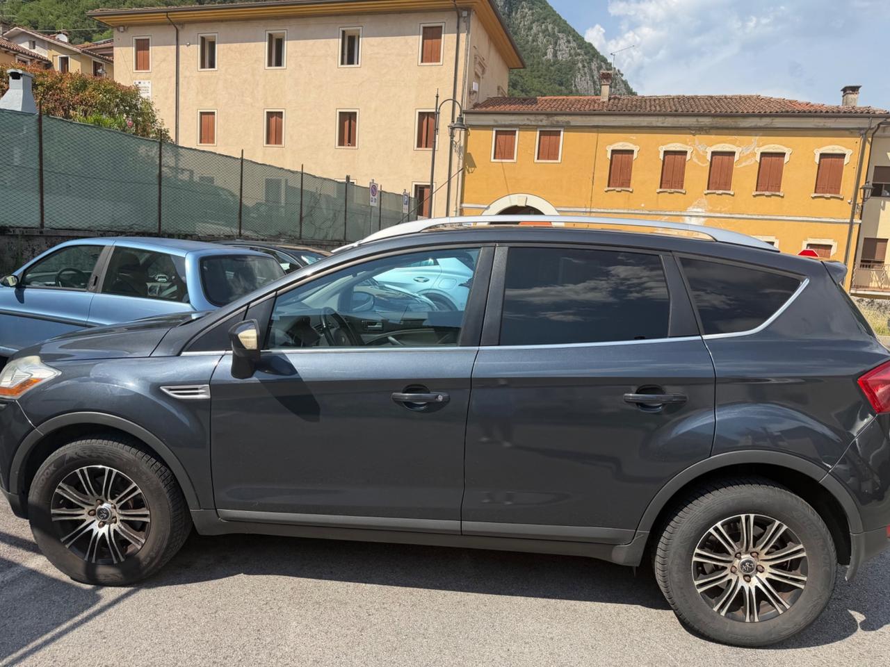 Ford Kuga 2.0 TDCi 136 CV 4WD Titanium DPF