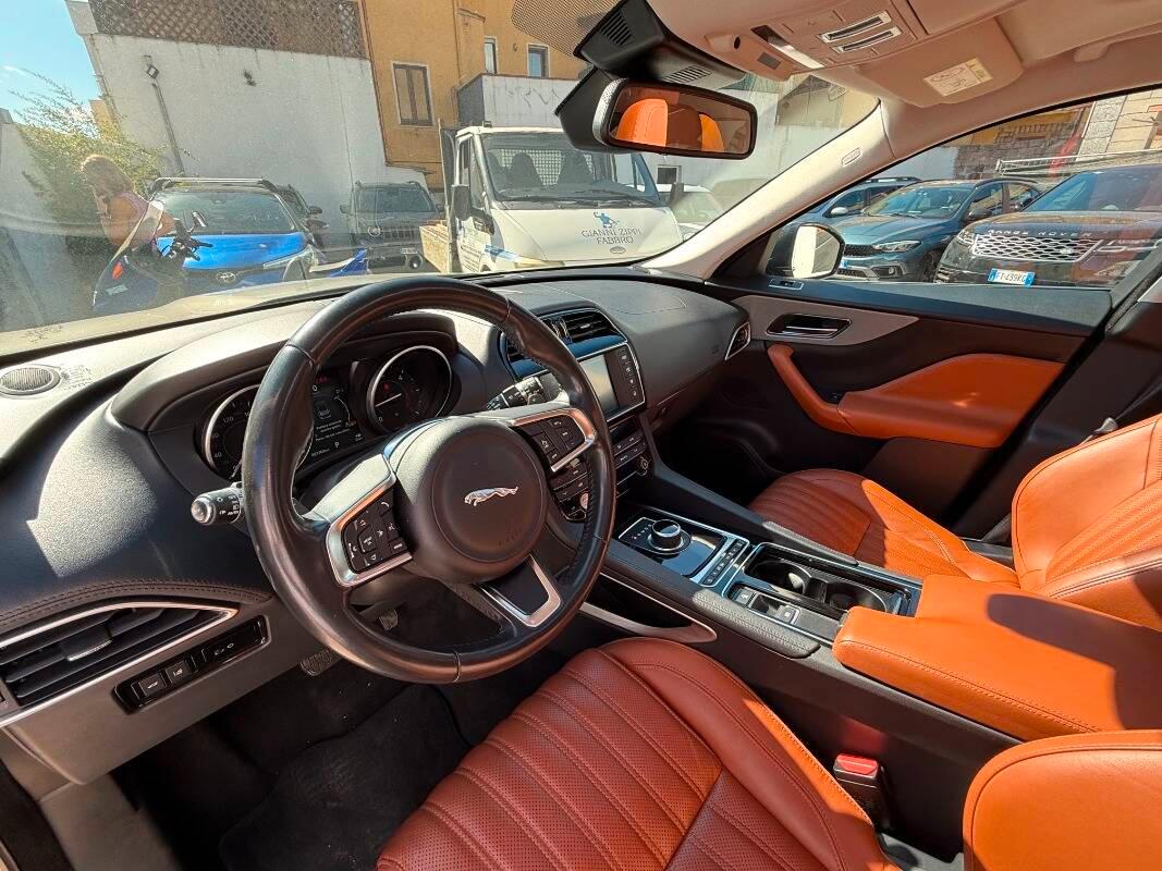 Jaguar F-Pace Jaguar F-Pace 2.0d i4 Portfolio awd 240cv auto my18