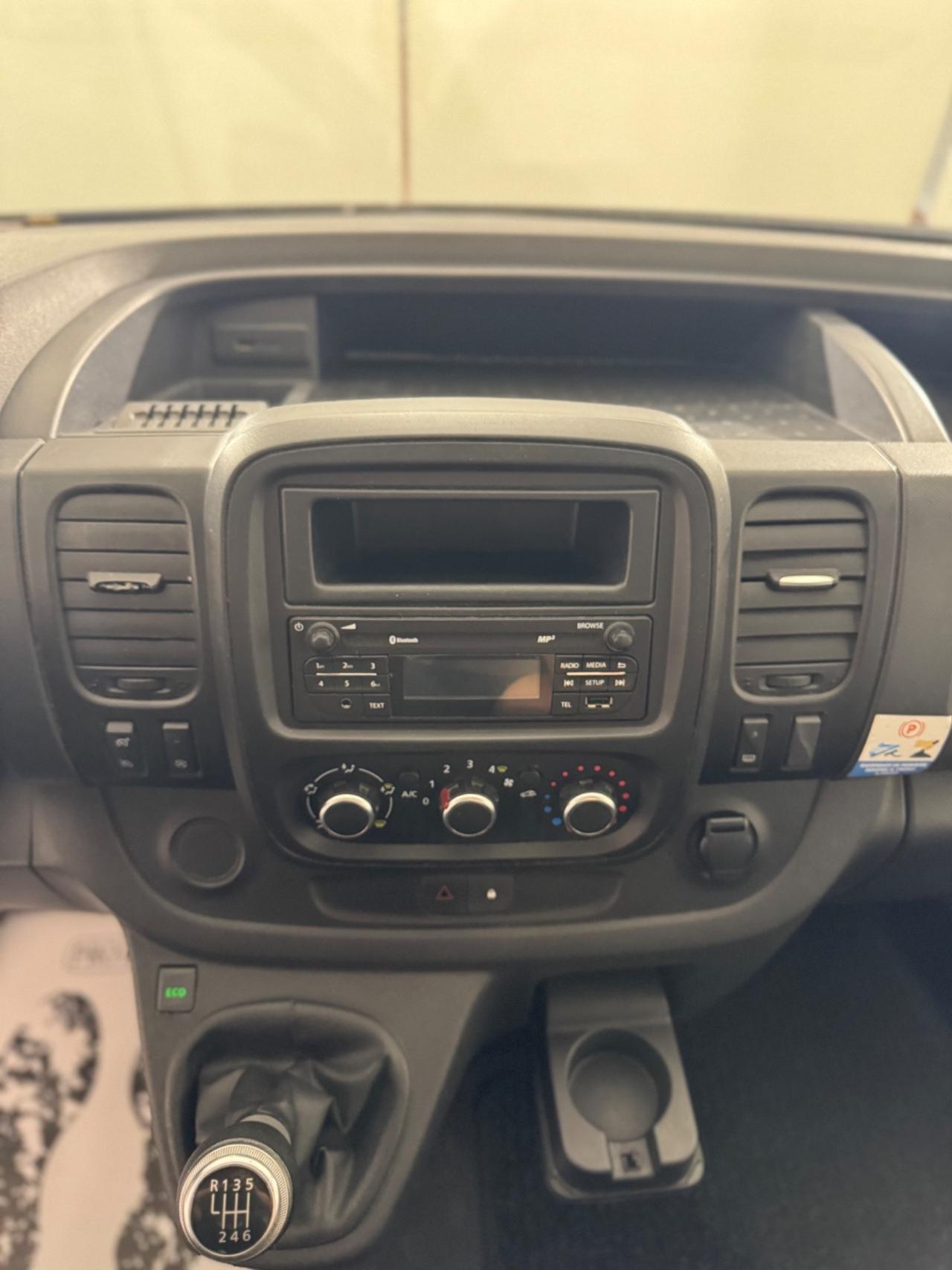 Renault Trafic T29 2.0 dCi 120CV PL-TN Furgone Ice Plus