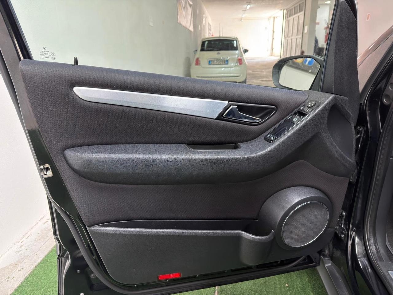 Mercedes-benz B 180 CDI