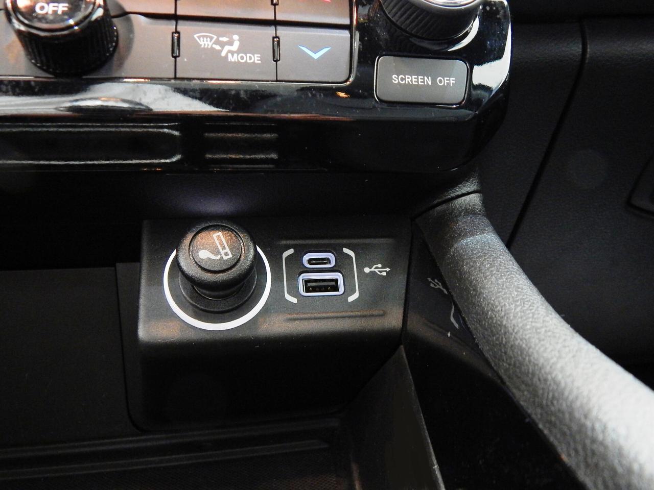 Jeep Compass 1.6 mjt "S" 130cv TETTO-NAVI-PELLE-PARK-RADAR-LED