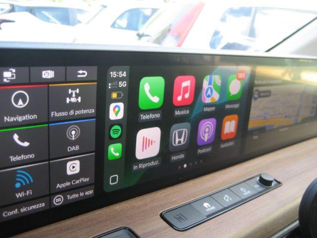 HONDA e Advance 17