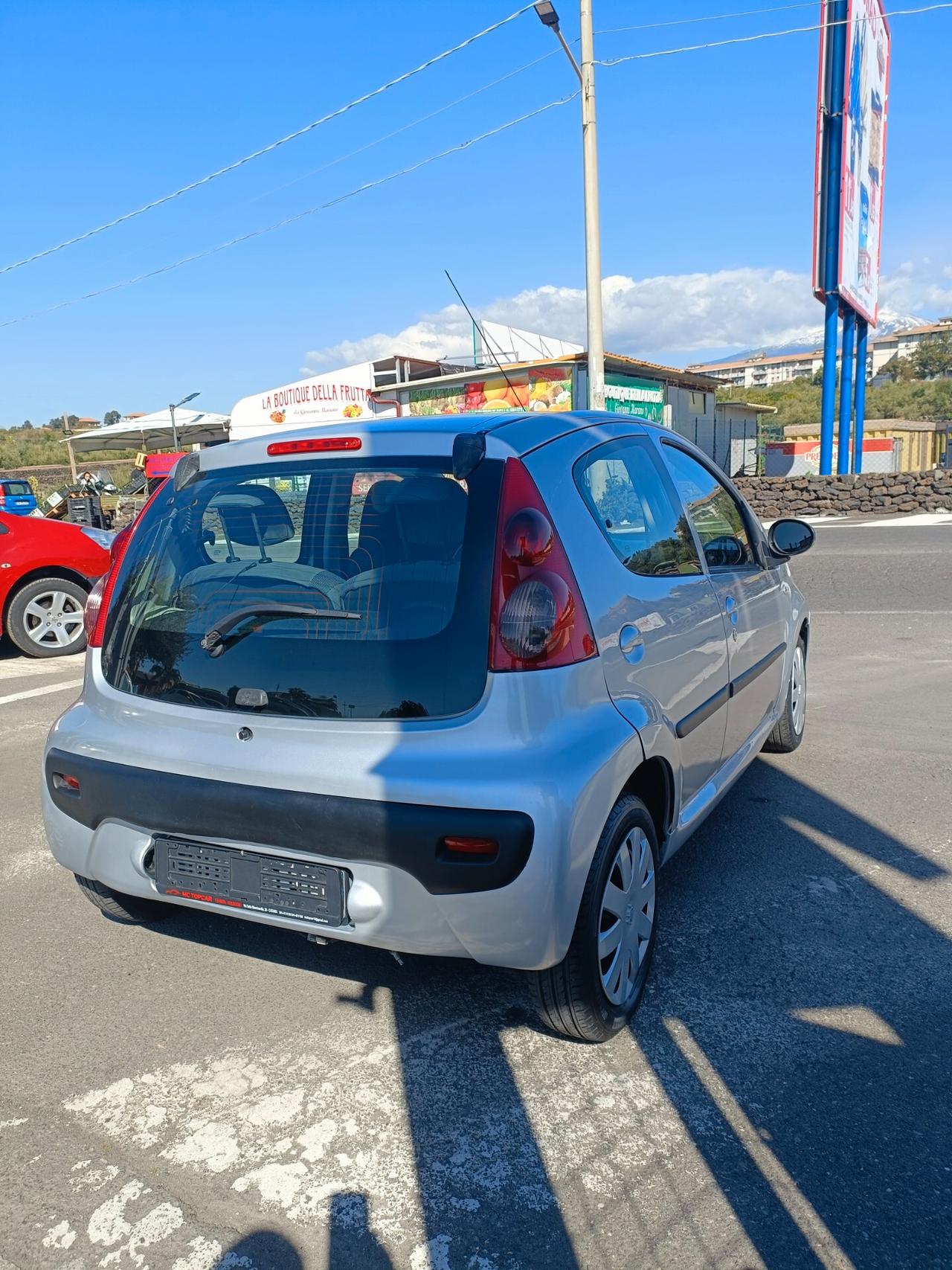 Peugeot 107 1.4 HDi 5p. Plaisir