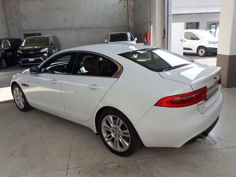 Jaguar XE 2.0 D Turbo 180CV AWD aut. Portfolio