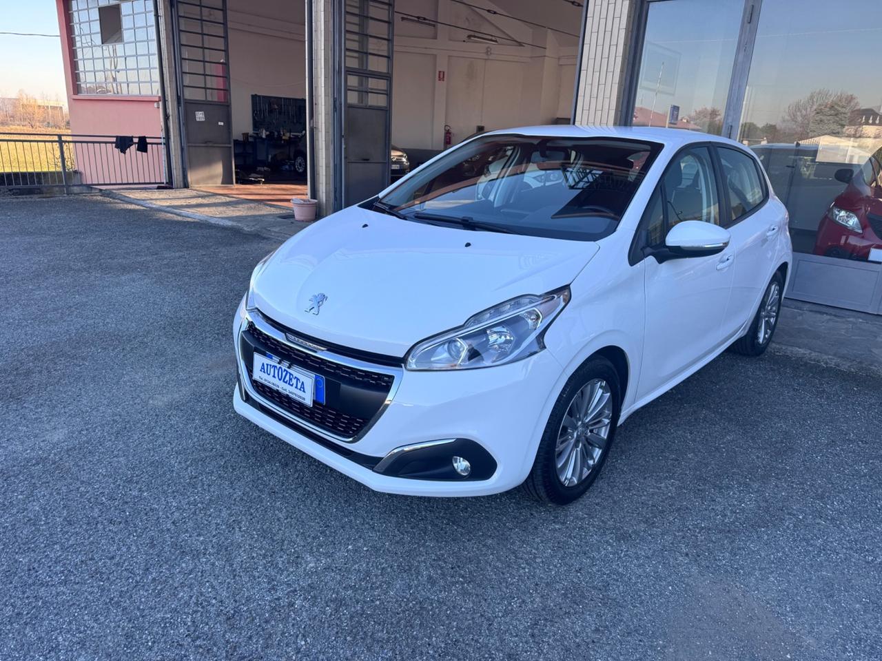 Peugeot 208 1.2 82 cv 5 porte Allure